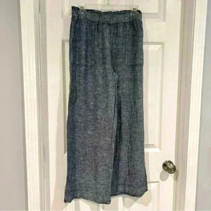 Time & Tru Wide Leg Pants Size XS 0/2 Linen Blend Blue Denim Color Smocked Waist